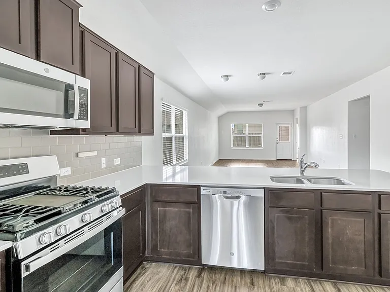 21316 Quick Fox Dr — Photo 31