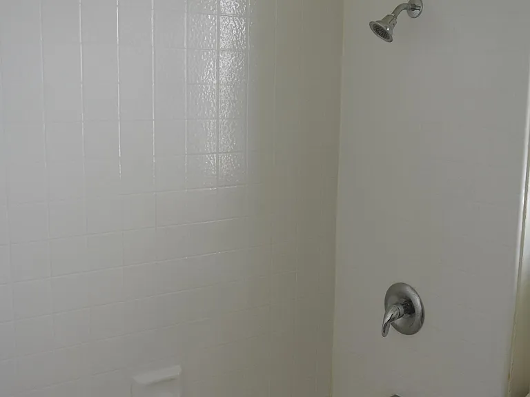 165 Belleview Dr — Photo 8