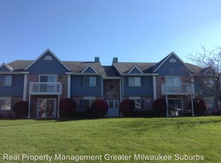 N91W17101 Apple Tree Ct APT 6, Menomonee Falls, WI 53051