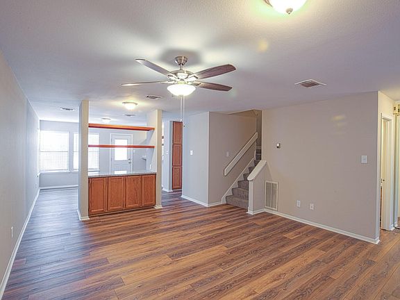 3rd image of 78 Cokeberry Ct