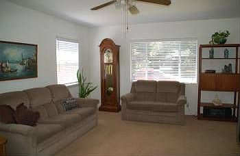 4th image of 24826 Winlock Dr