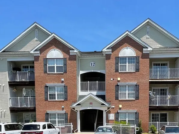 1233 Dogwood Ct, New Brunswick, NJ 08901
