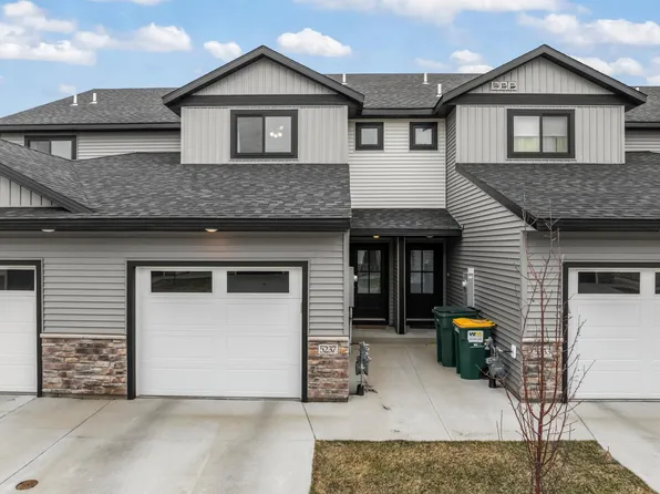 5237 Harvest Square Pl NW, Rochester, MN 55901