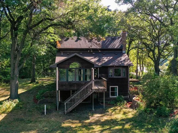 1936 8th St NW, Elk River, MN 55330