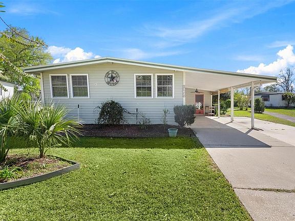 2nd image of 2621 Carpenter Pl