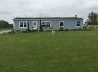 10550 W Hetrick Rd, Oak Harbor, OH 43449