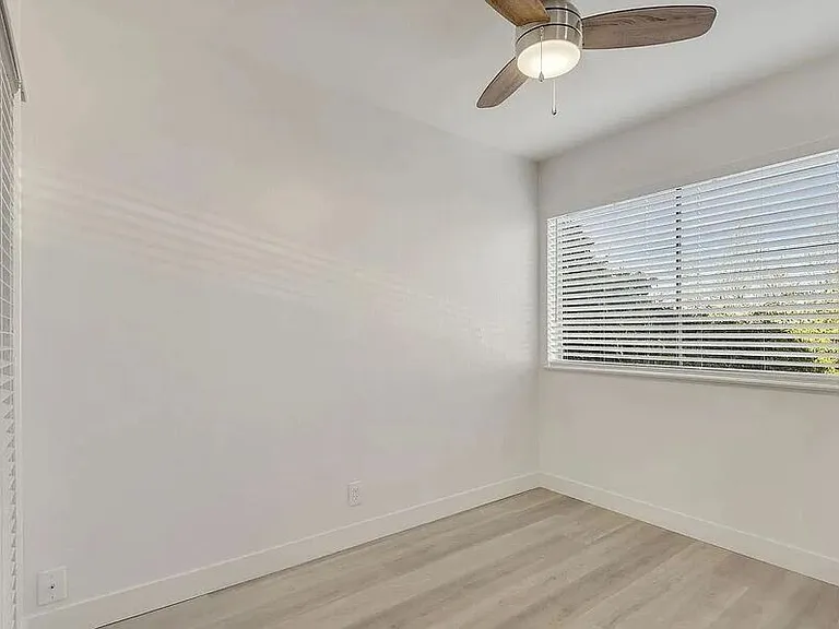 1739 Addison St #5 — Photo 5
