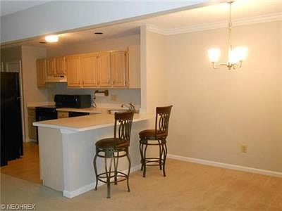 4th image of 840 Arboretum Cir
