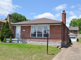 6411 Center Ct, Saint Louis, MO 63116