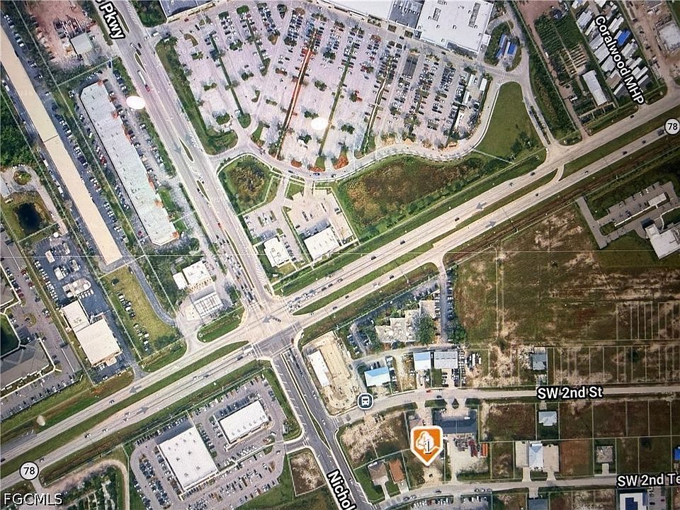 1st image of 427 SW 2nd Ter