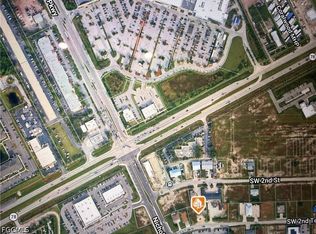 427 SW 2nd Ter, Cape Coral, FL 33991