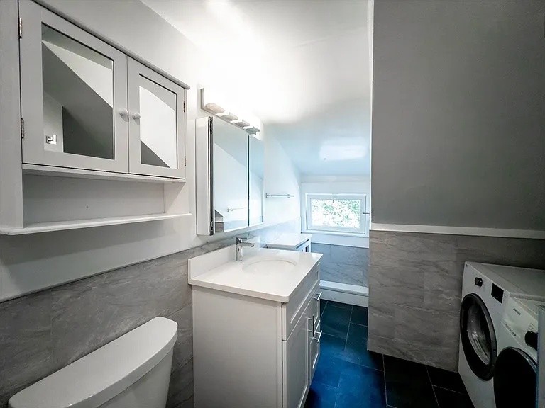 100 Chestnut Ave #3 — Photo 11