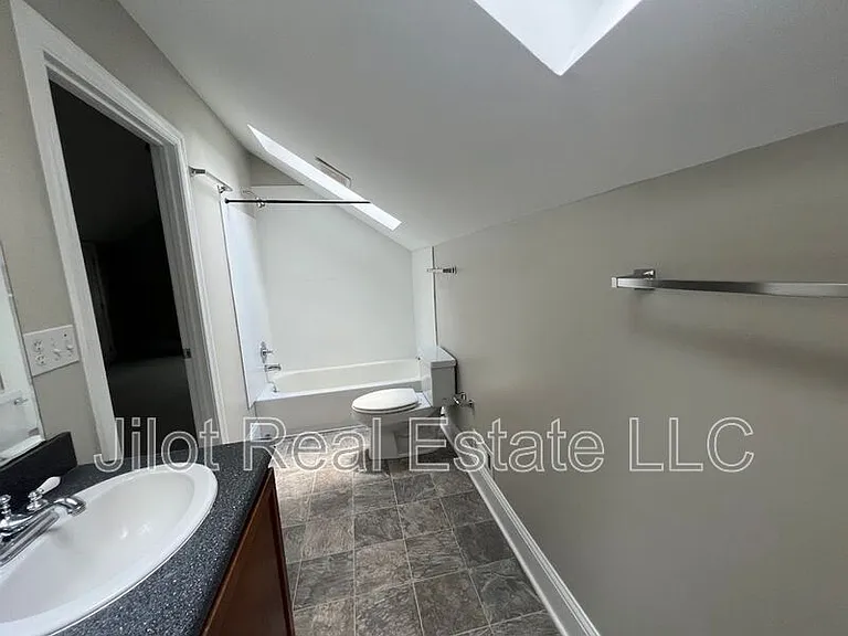 176 Flora Ave NE #A — Photo 15