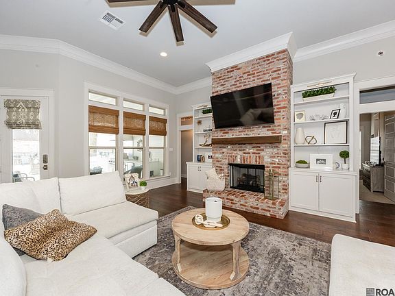 4th image of 13013 E Cypress Way