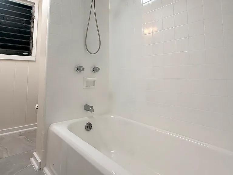 619 Oneawa St — Photo 5