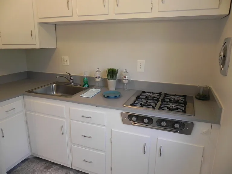 314 E Melrose Ave #D — Photo 10