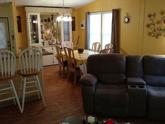 4th image of 1925 Harden Blvd Lot 184