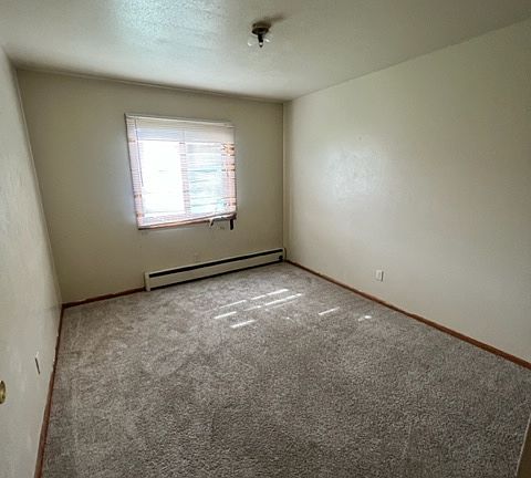 4th image of 101 Charles St NE