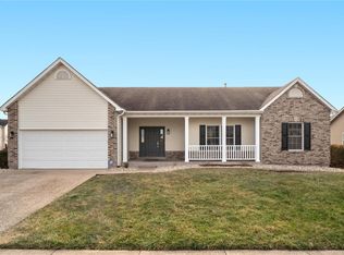 3525 Capri Ln, Shiloh, IL 62221