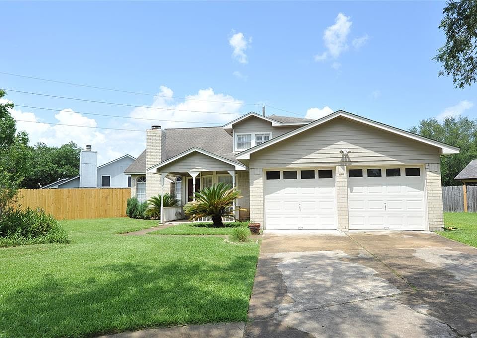 1st image of 3202 Kempwood Dr
