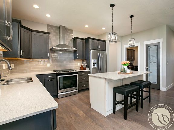 5th image of 1145 Vineyard Way