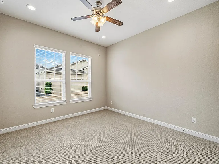 9908 Prairie House Ln — Photo 17
