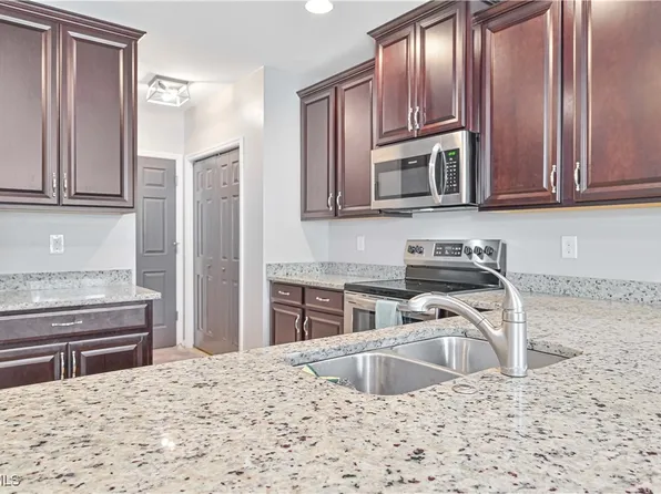 3786 Tilbor Cir, Fort Myers, FL 33916