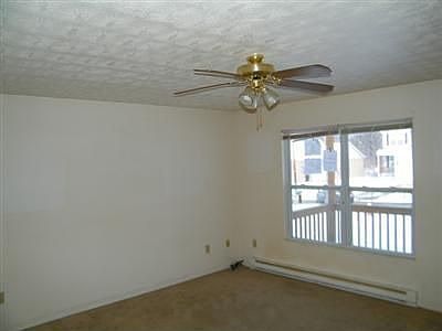 3rd image of 5062 Clifton Ave