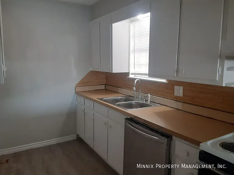 1606 Yonkers St #A — Photo 3