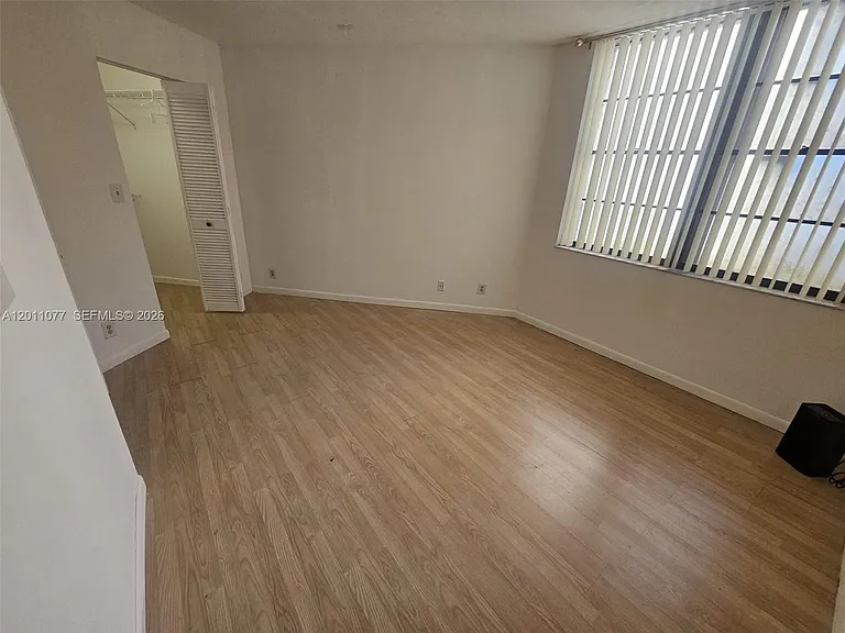 211 Lake Pointe Dr #108 — Photo 15