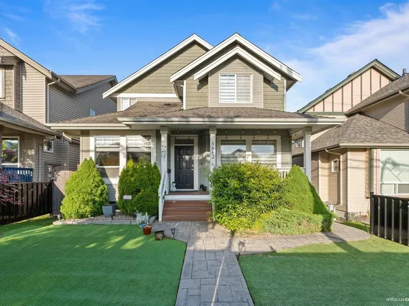 5662 148th St, Surrey, BC V3S 0X4