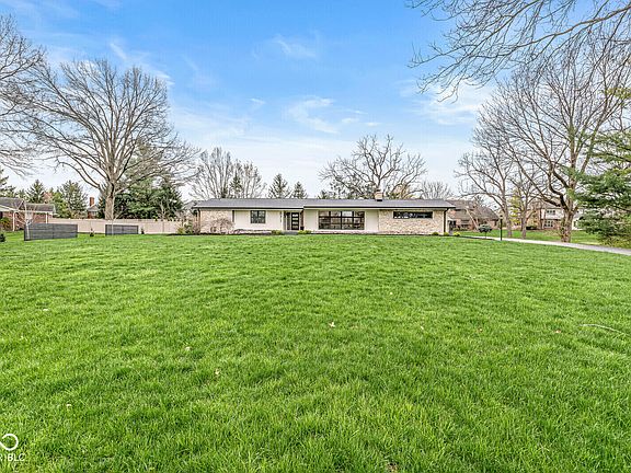 4th image of 671 Spring Hills Dr