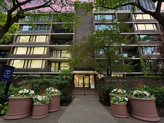 2nd image of 1555 N Sandburg Ter APT 509
