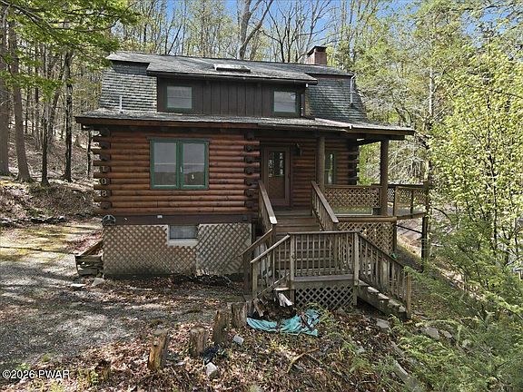 3rd image of 108 Upper Crest Rd