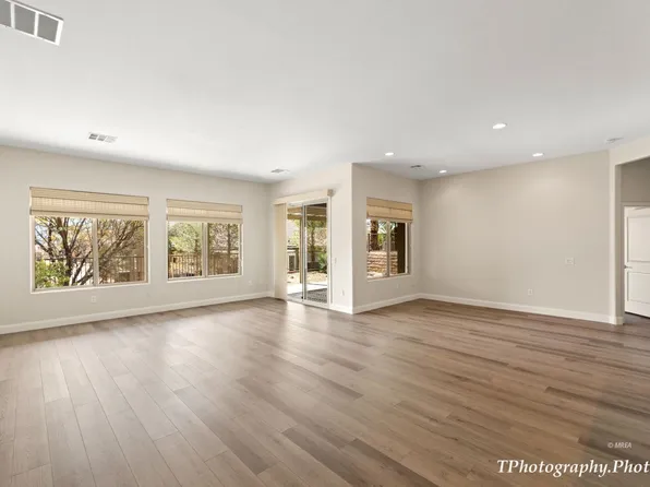 1154 Dry Falls Bnd, Mesquite, NV 89034