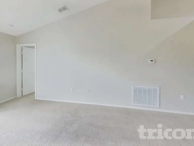 3034 Wentworth Pl — Photo 3