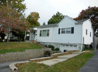 57 Commonwealth Ave, Middletown, NY 10940