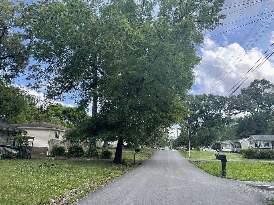 2nd image of 354 Nawaka Ave