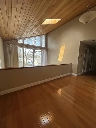 55 Arnold St — Photo 11