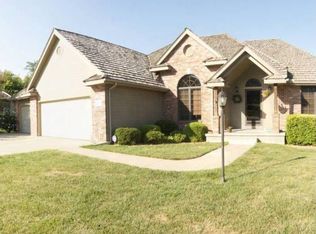 3745 SW Timber Ridge Ct, Topeka, KS 66610