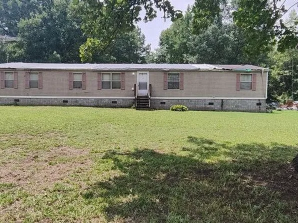 54 Bowen Rd, Emporia, VA 23847
