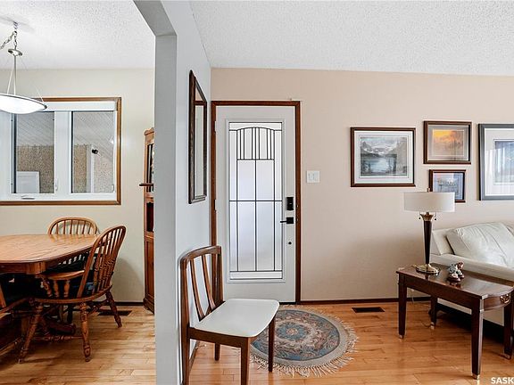 3rd image of 3801 Diefenbaker DRIVE