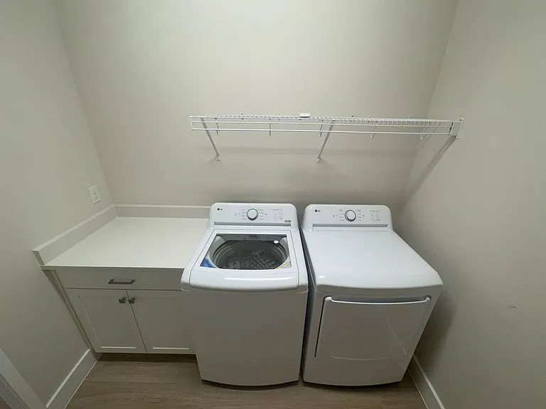 8538 Rocard Ct — Photo 51