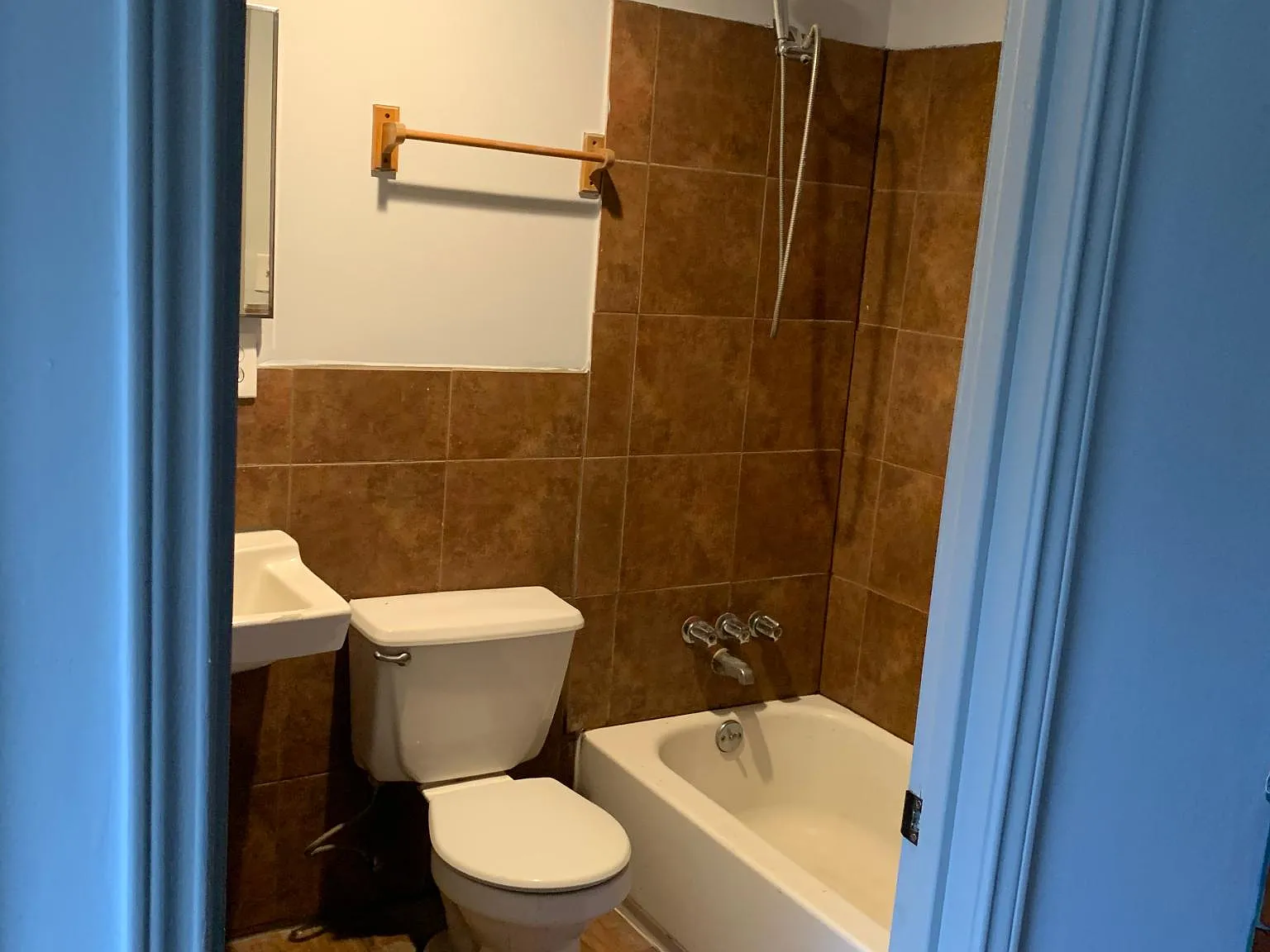 1 bed, 600 sqft, $900 — Photo 3