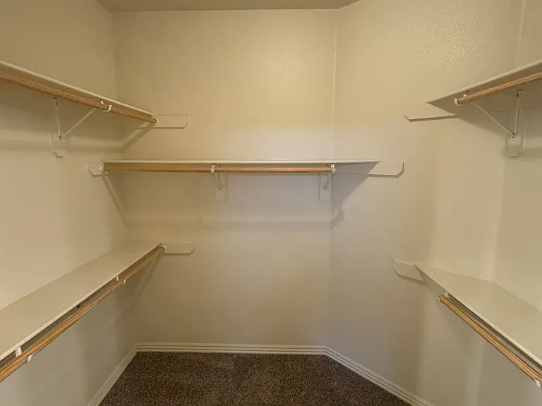 4157 W Bradstreet Ln — Photo 16