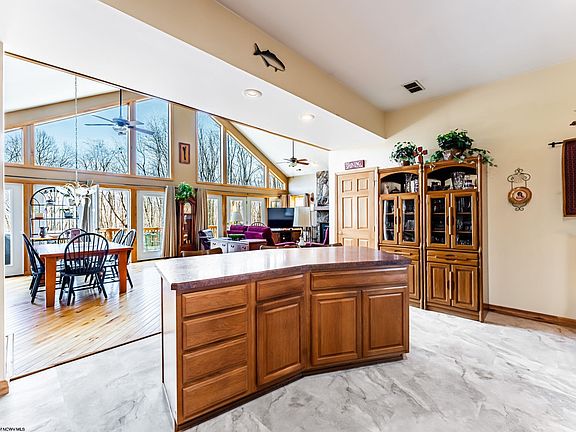 4th image of 300 Lutheran Church Rd