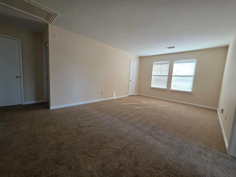 15127 Blue Creek Ranch Dr — Photo 8