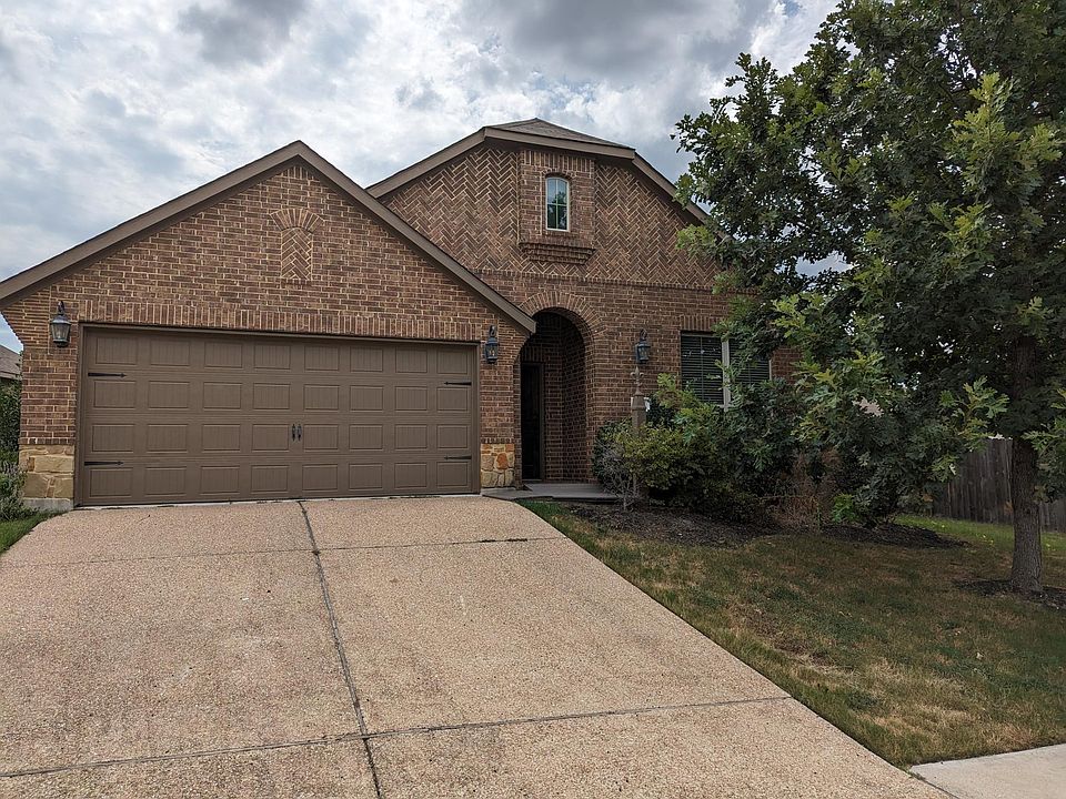 1st image of 347 Quarry Ln