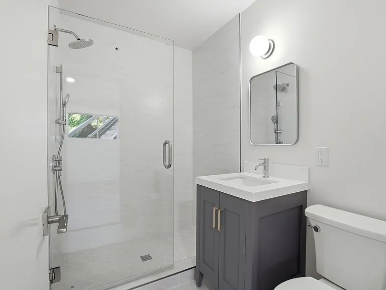 172 Bella Vista Ave #C — Photo 20