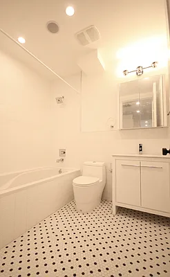 Rented by Rental Solutions Inc | media 18